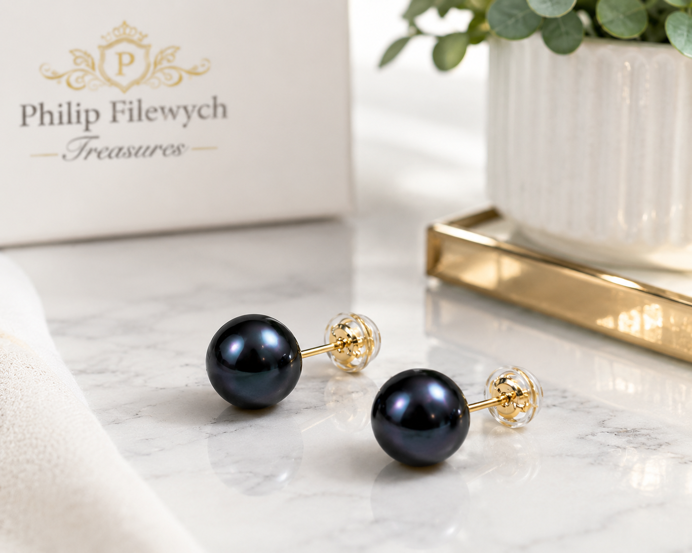 EA-19--Dainashi AAAA Black Freshwater Pearl Stud Earrings 8–9mm 925 Gold-Plated
