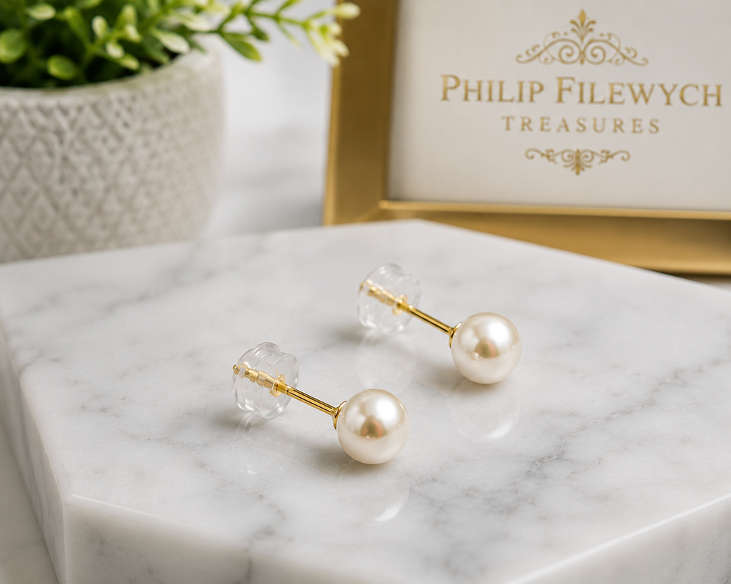 EA-23--Natural Freshwater Pearl Stud Earrings 5.5mm Gold-Color Stems & Clasps